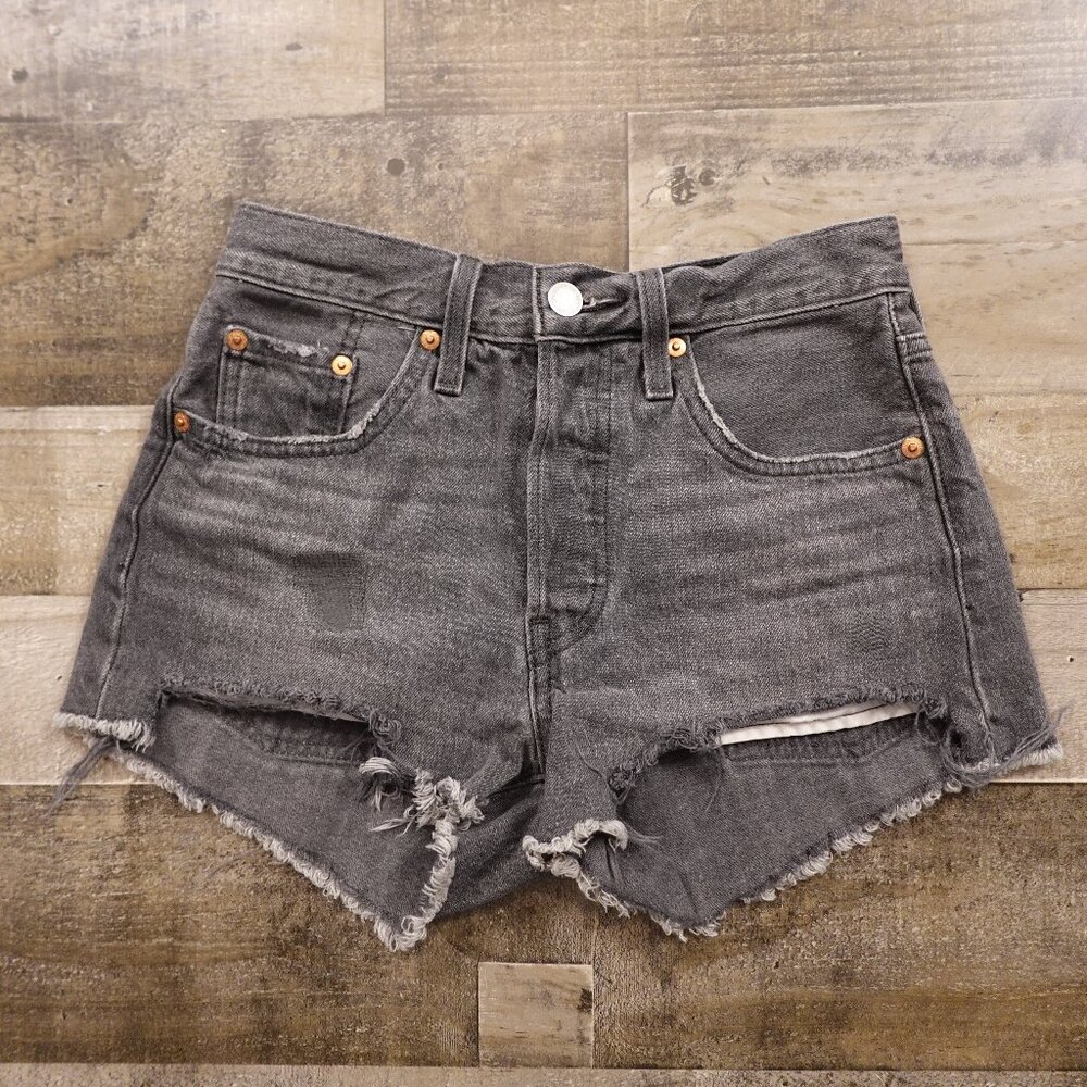 Levi’s 501 Original Cutoff Shorts Women’s W24 Gray‎ Distressed Denim